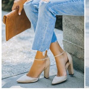 VICI | Ritz Faux Suede Pointed Heel